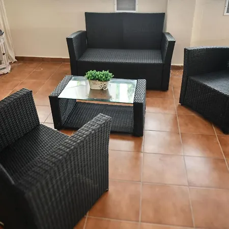 Lida Apartments Kalamáta Buitenkant foto